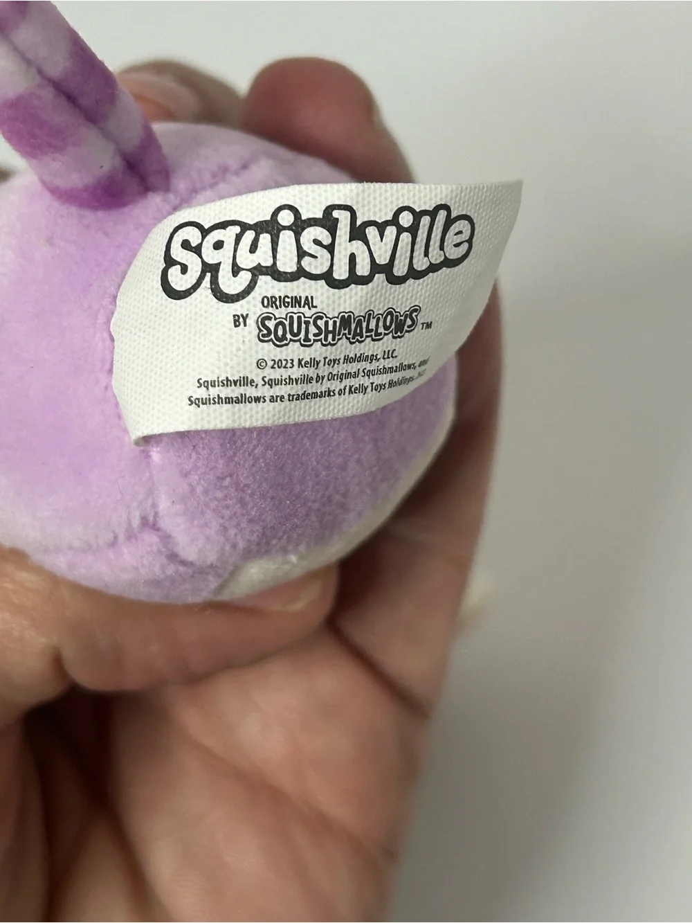 Squishmallows Mauve‎ the Llama / Alpaca Squishville Mini Stuffed Plush  Good pre